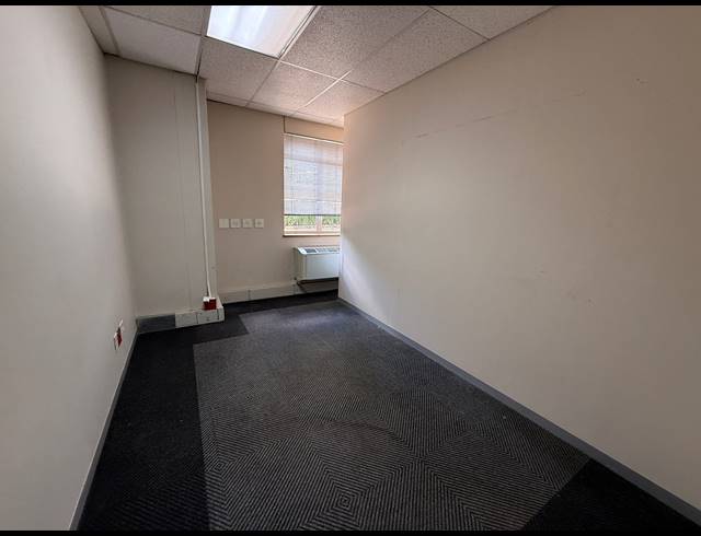 313M² OFFICE TO LET IN RIVIERA